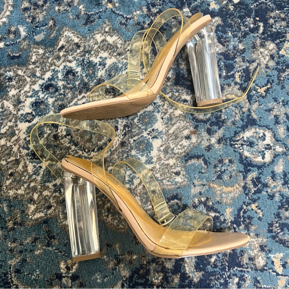 Steve Madden Teena Lucite Dress Sandals in Size 8